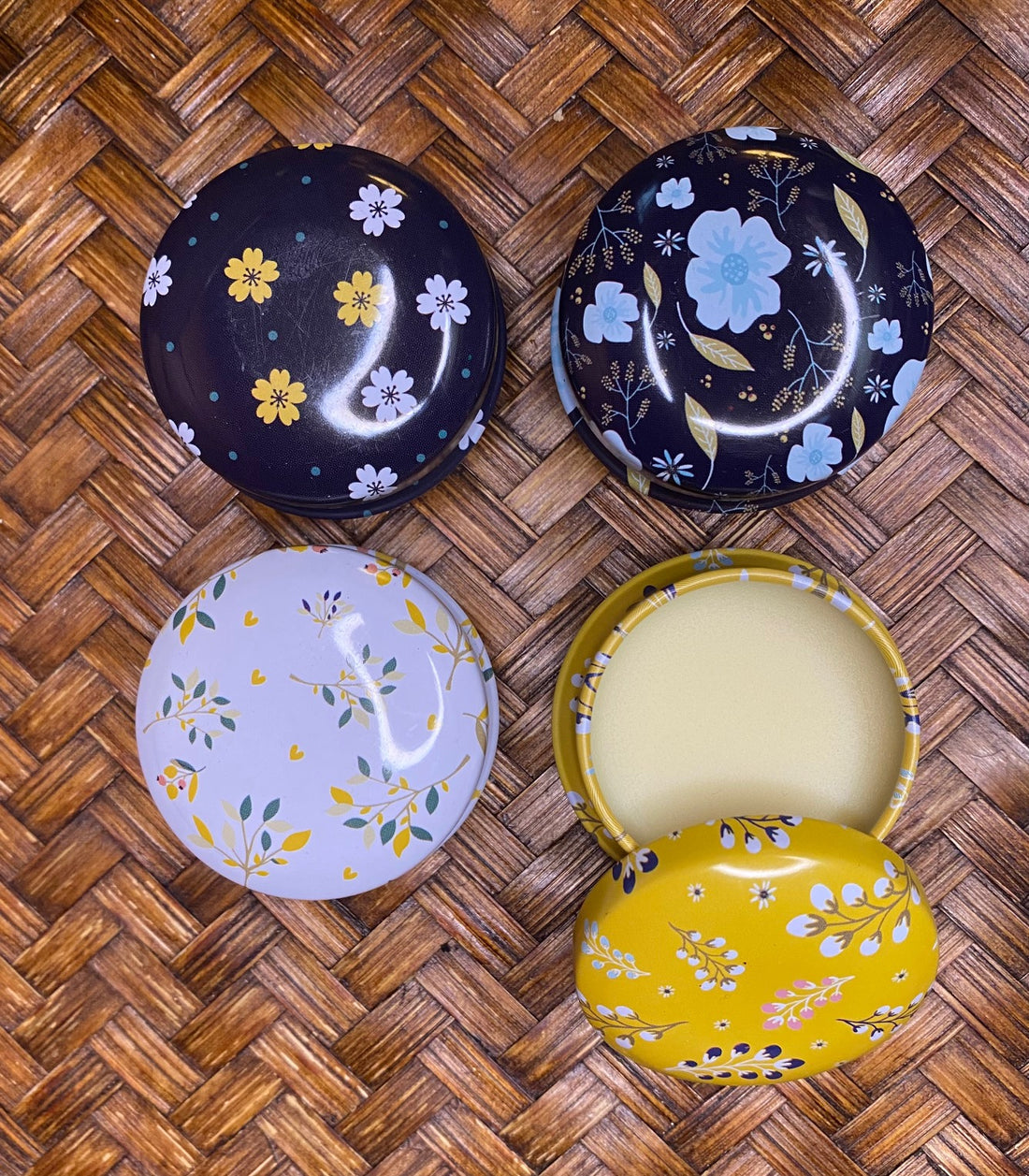 Beehive Lip Balm Tins